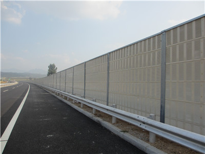 <a href=http://www.sjxsml.cn/news_article?news_id=123>隔聲屏障</a>