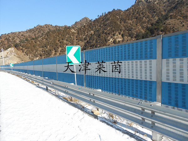 <a href=http://www.sjxsml.cn/news_article?news_id=124>聲屏障</a>