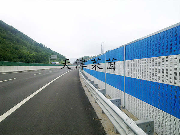 <a href=http://www.sjxsml.cn/news_article?news_id=125>公路聲屏障</a>