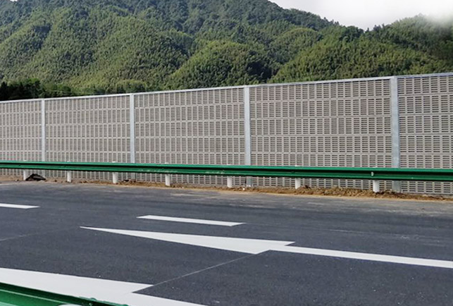 <a href=http://www.sjxsml.cn/news_article.html?news_id=128>聲屏障</a>