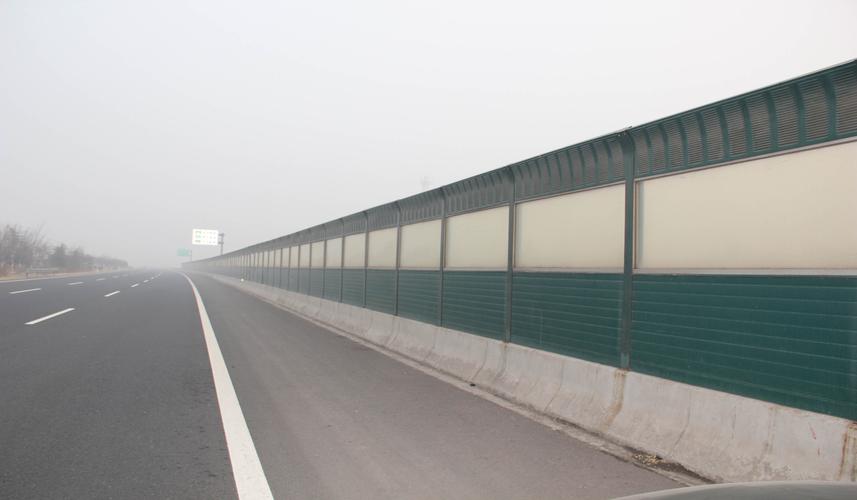 <a href=http://www.sjxsml.cn/news_article?news_id=141>聲屏障</a>
